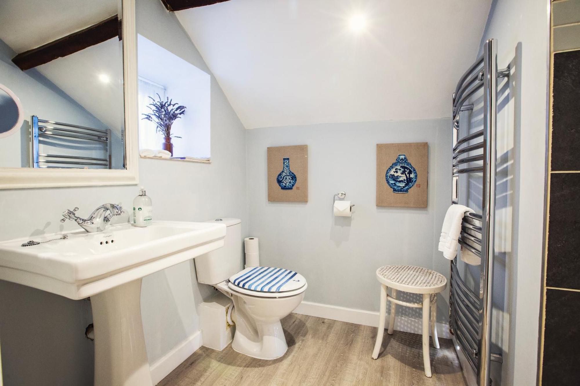 The Bothy At Oak Farm Apartment Usk Bagian luar foto