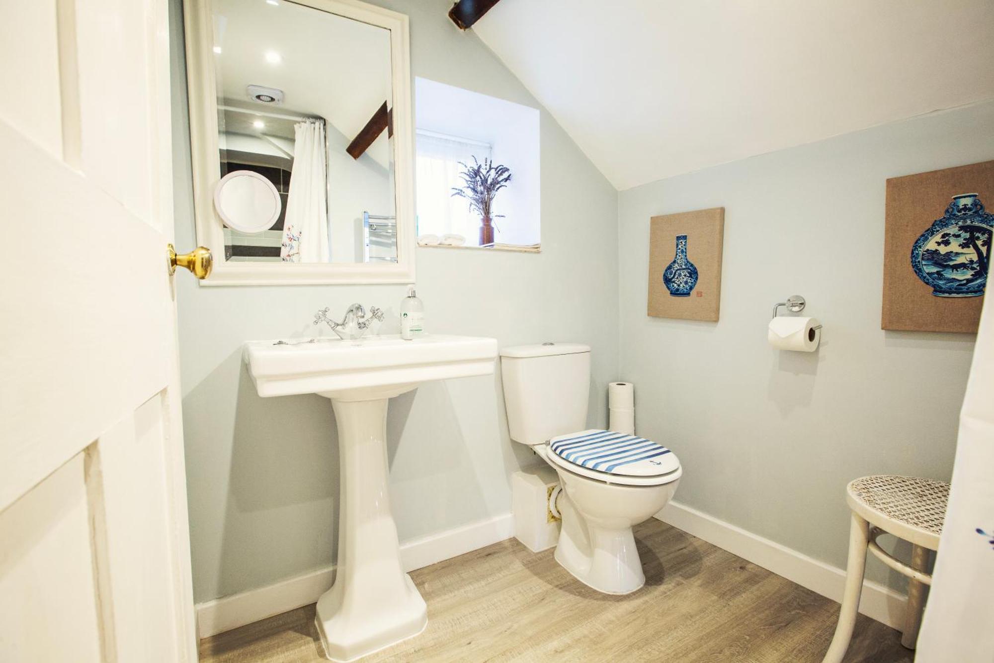 The Bothy At Oak Farm Apartment Usk Bagian luar foto